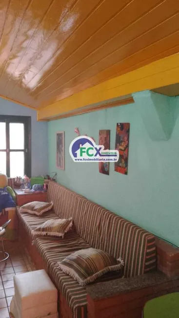 Foto 1 de Casa com 2 Quartos à venda, 87m² em Suarão, Itanhaém