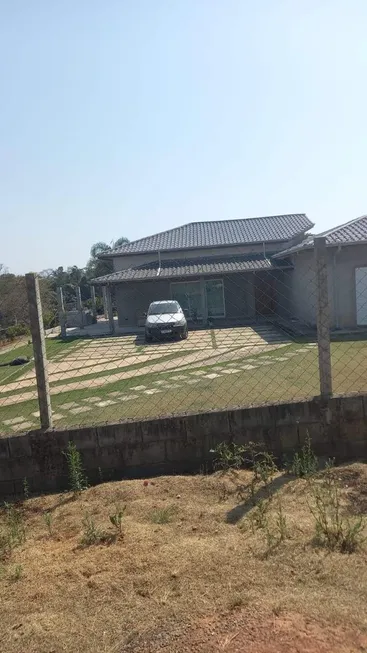 Foto 1 de Fazenda/Sítio com 3 Quartos à venda, 250m² em Jardim Eldorado, Santa Isabel