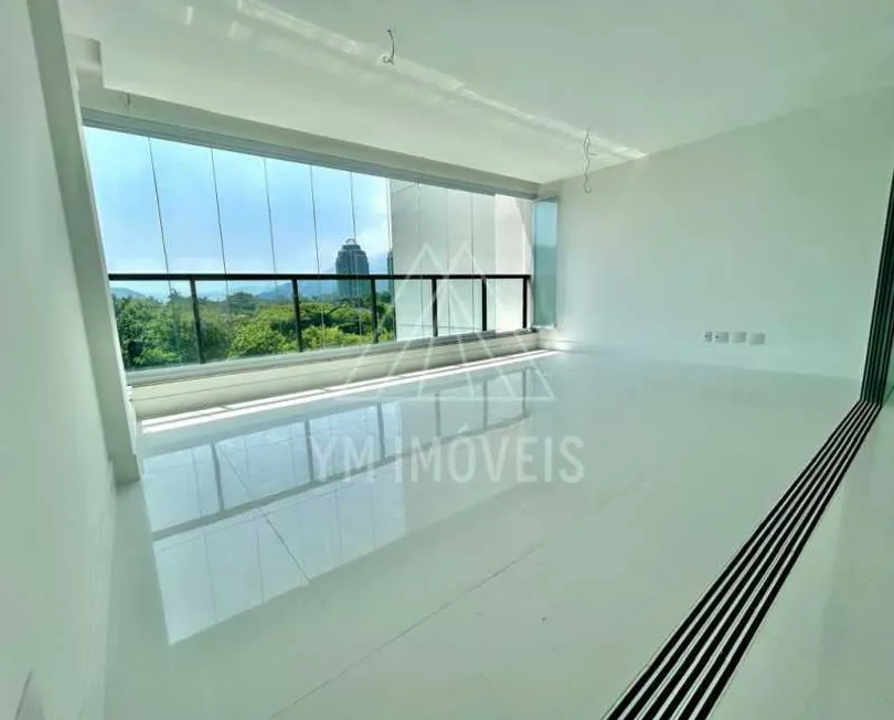 Foto 1 de Apartamento com 3 Quartos à venda, 127m² em Barra da Tijuca, Rio de Janeiro