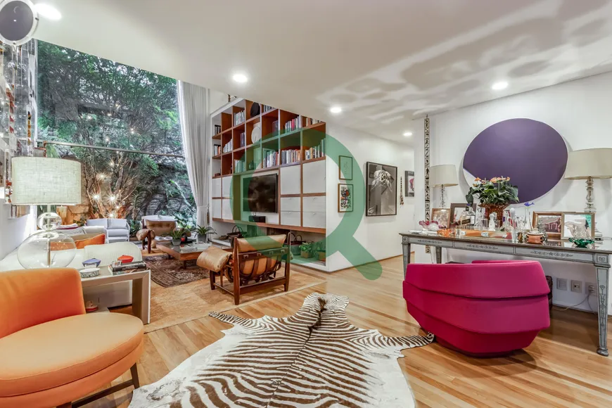 Foto 1 de Casa com 3 Quartos à venda, 500m² em Jardim Paulistano, São Paulo