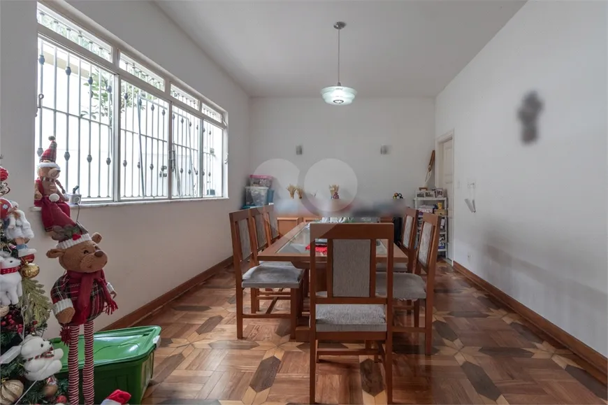 Foto 1 de Casa com 4 Quartos à venda, 435m² em Alto da Lapa, São Paulo