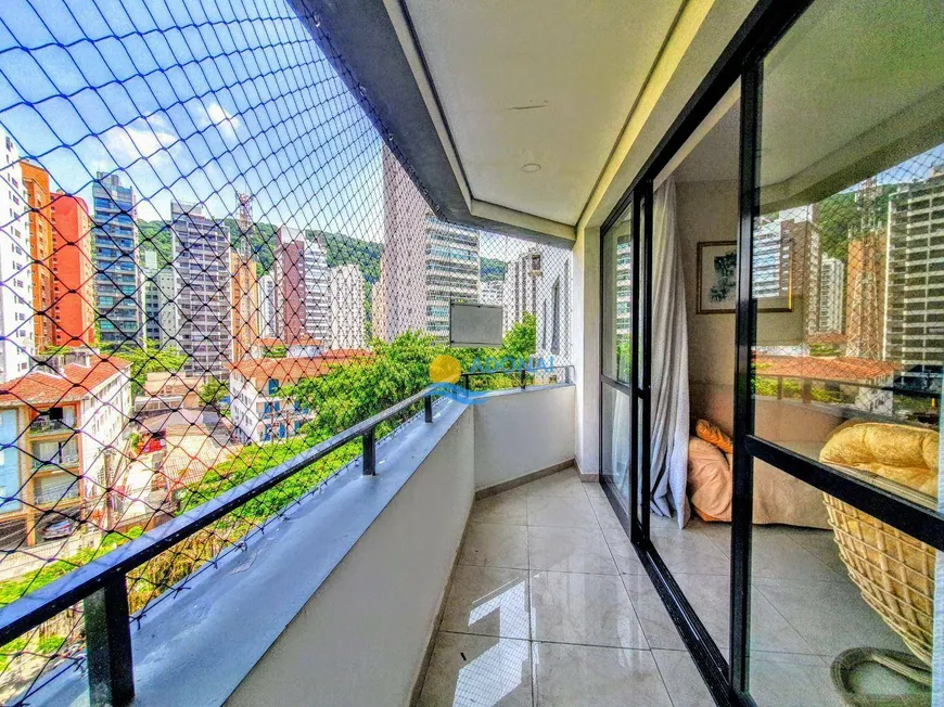 Foto 1 de Apartamento com 3 Quartos à venda, 150m² em Pitangueiras, Guarujá