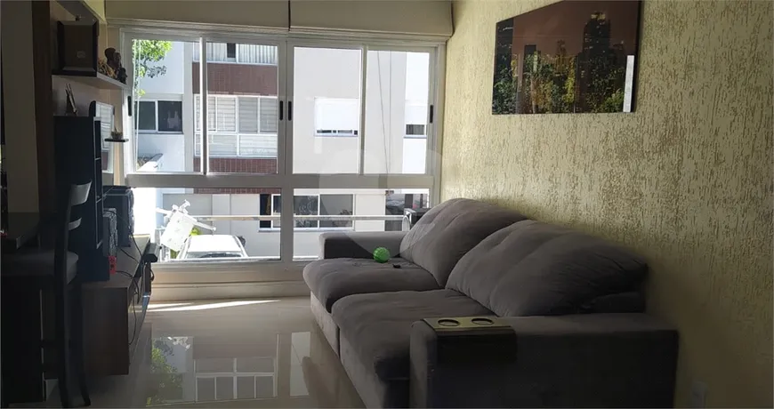 Foto 1 de Apartamento com 3 Quartos à venda, 87m² em Tristeza, Porto Alegre