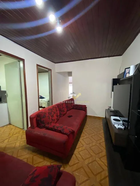 Foto 1 de Casa com 2 Quartos à venda, 120m² em Vila Aquilino, Santo André