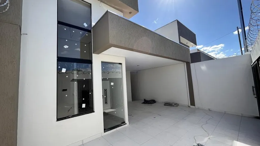 Foto 1 de Casa com 3 Quartos à venda, 70m² em Residencial Parque Sul, Montes Claros