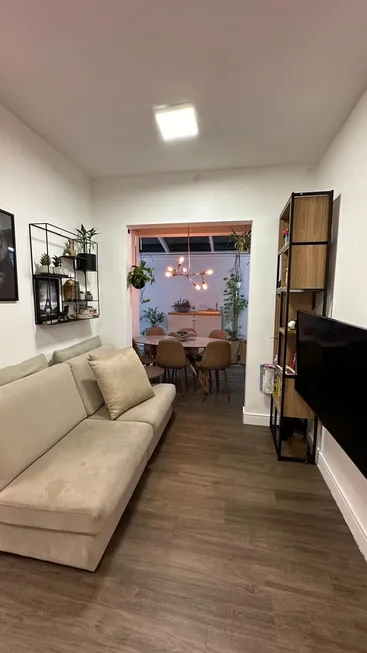 Foto 1 de Apartamento com 2 Quartos para alugar, 76m² em Vila Ivone, São Paulo