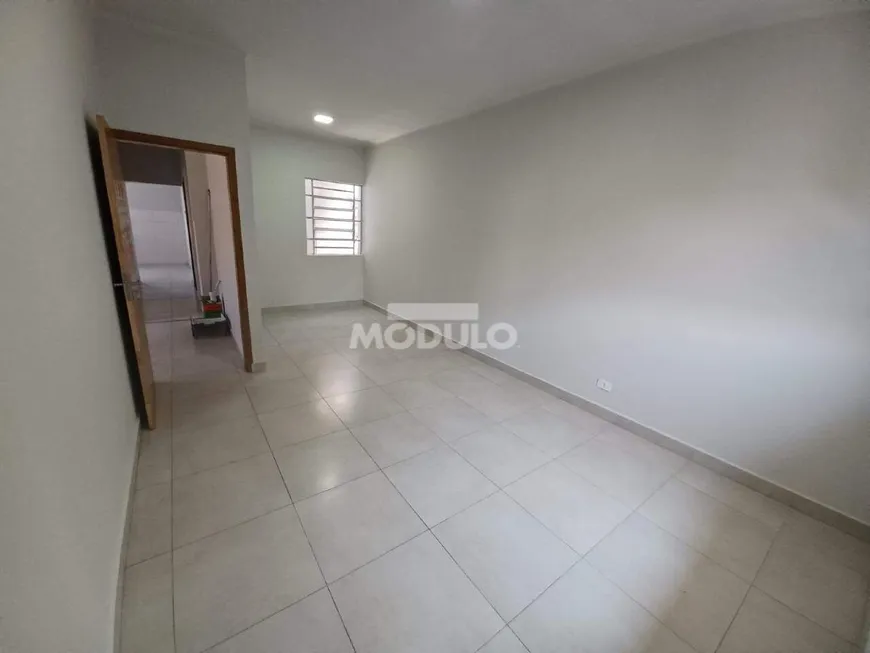 Foto 1 de Apartamento com 2 Quartos para alugar, 90m² em Martins, Uberlândia