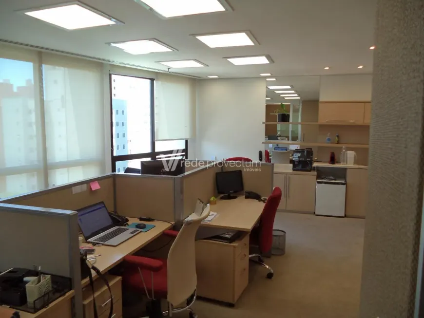 Foto 1 de Sala Comercial com 3 Quartos à venda, 65m² em Cambuí, Campinas