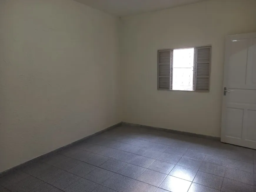 Foto 1 de Casa com 1 Quarto para alugar, 40m² em Parque Industrial, Campinas