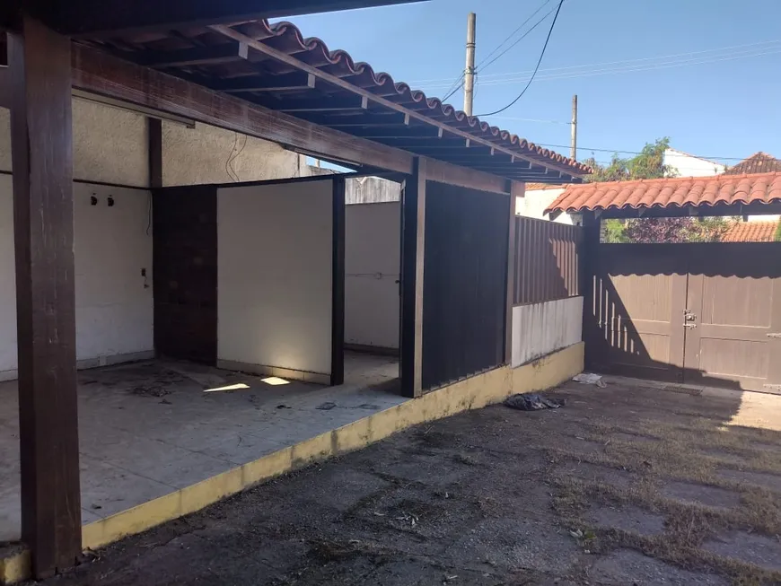 Foto 1 de Casa com 4 Quartos à venda, 450m² em Piratininga, Niterói