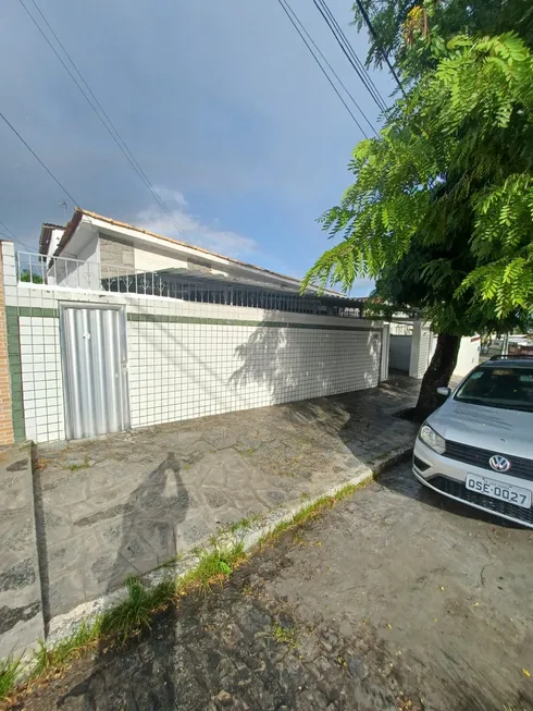 Foto 1 de Casa com 4 Quartos à venda, 288m² em Jaguaribe, João Pessoa