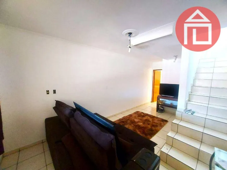 Foto 1 de Casa com 2 Quartos à venda, 90m² em Cidade Planejada I, Bragança Paulista