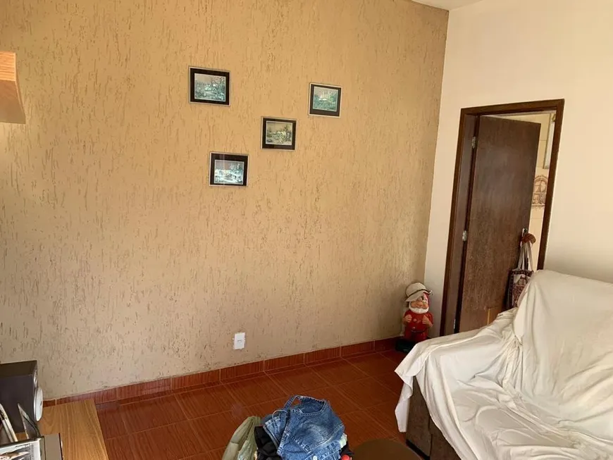 Foto 1 de Casa com 1 Quarto à venda, 150m² em Pindorama, Belo Horizonte