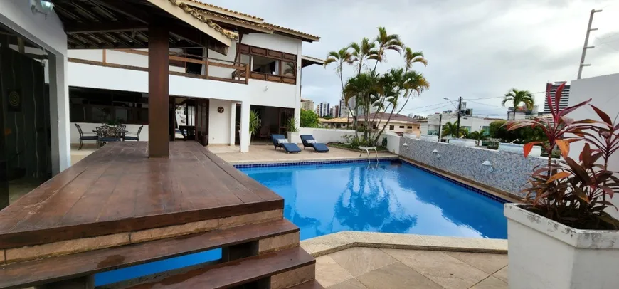Foto 1 de Casa de Condomínio com 5 Quartos à venda, 560m² em Itaigara, Salvador