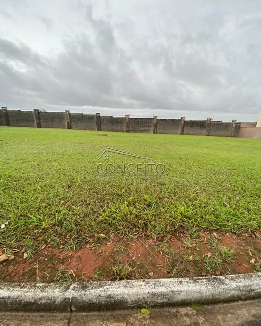 Foto 1 de Lote/Terreno à venda, 300m² em Água Branca, Piracicaba