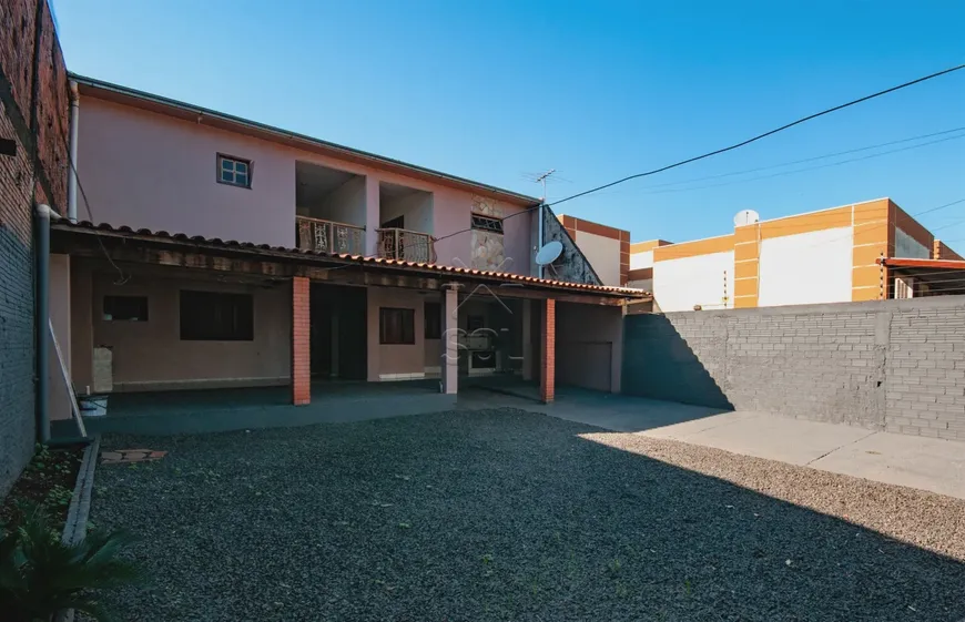 Foto 1 de Casa com 4 Quartos à venda, 220m² em Jardim Curitibano, Foz do Iguaçu