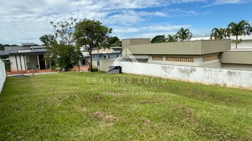 Foto 1 de Lote/Terreno à venda, 525m² em Condomínio do Lago, Goiânia