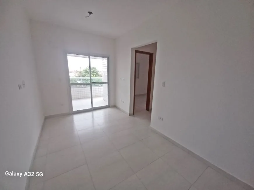 Foto 1 de Apartamento com 2 Quartos à venda, 65m² em Cidade Ocian, Praia Grande