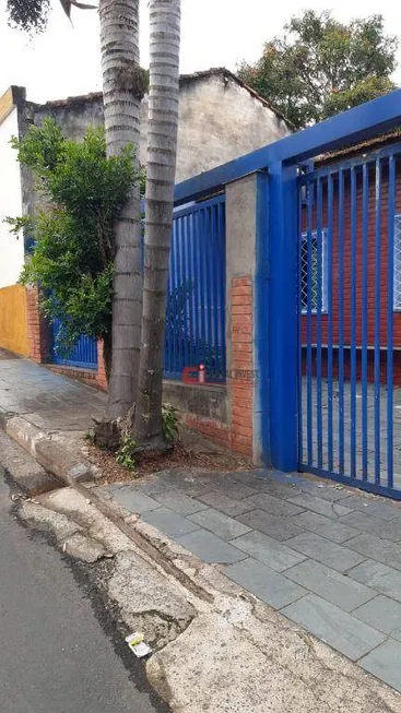 Foto 1 de Casa com 2 Quartos à venda, 400m² em Centro, Jaguariúna