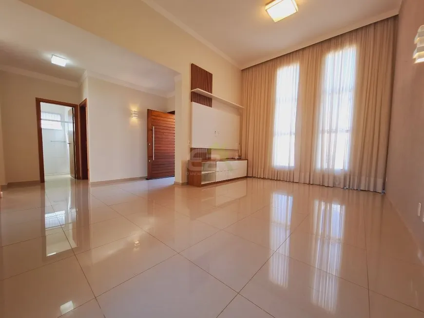 Foto 1 de Casa de Condomínio com 3 Quartos para alugar, 110m² em Parque Espraiado, São Carlos