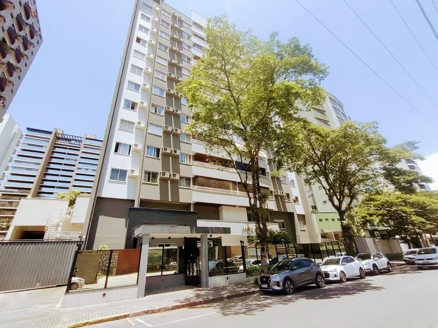 Foto 1 de Apartamento com 3 Quartos à venda, 140m² em Atiradores, Joinville