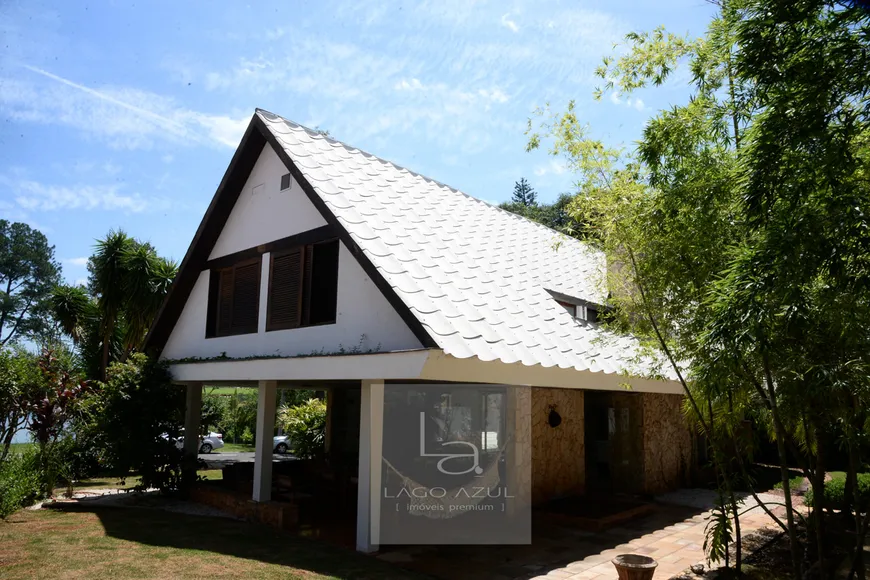 Foto 1 de Casa de Condomínio com 3 Quartos à venda, 250m² em Condominio Lago Azul Golf Clube, Aracoiaba da Serra