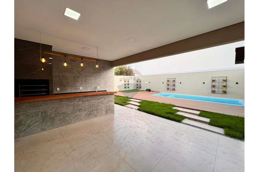 Foto 1 de Casa com 2 Quartos à venda, 186m² em Parque Alvorada, Dourados