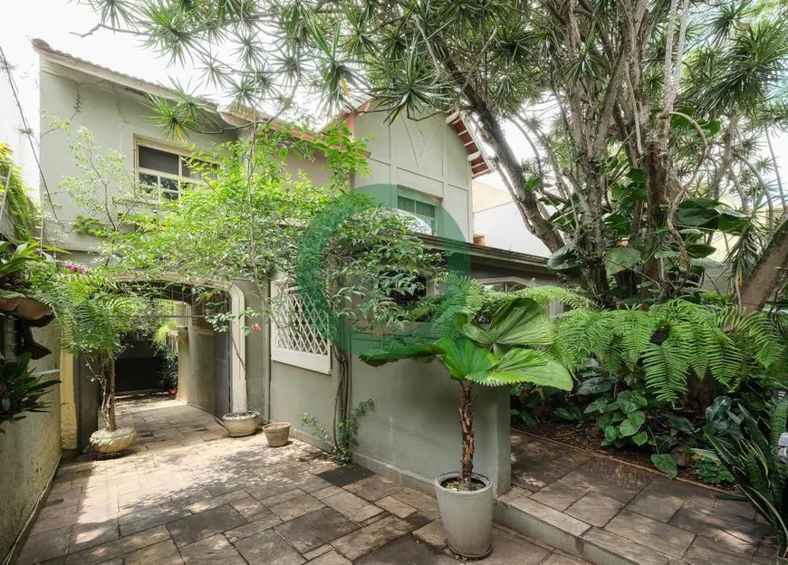 Foto 1 de Casa com 3 Quartos à venda, 261m² em Jardim Paulistano, São Paulo