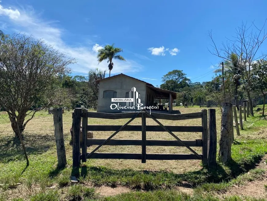 Foto 1 de Fazenda/Sítio com 2 Quartos à venda, 96000m² em Zona Rural, Goianápolis