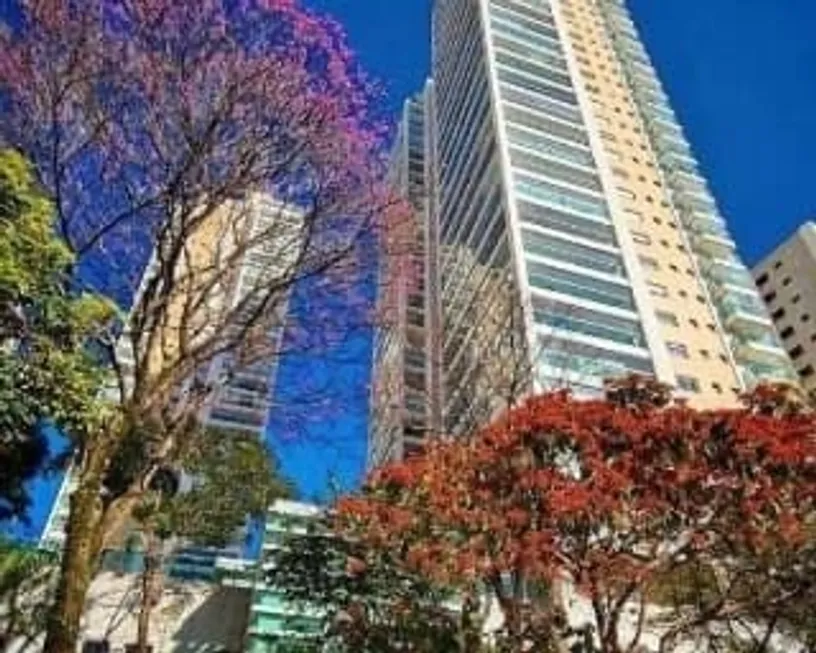Foto 1 de Apartamento com 4 Quartos à venda, 260m² em Vila Gomes Cardim, São Paulo