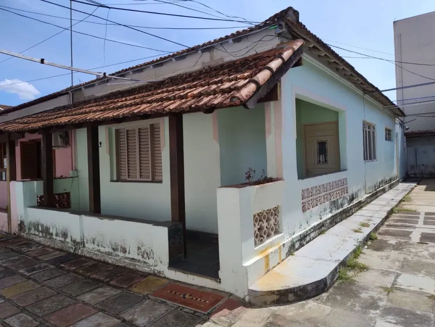 Foto 1 de Casa com 2 Quartos para alugar, 90m² em Centro, São José dos Campos