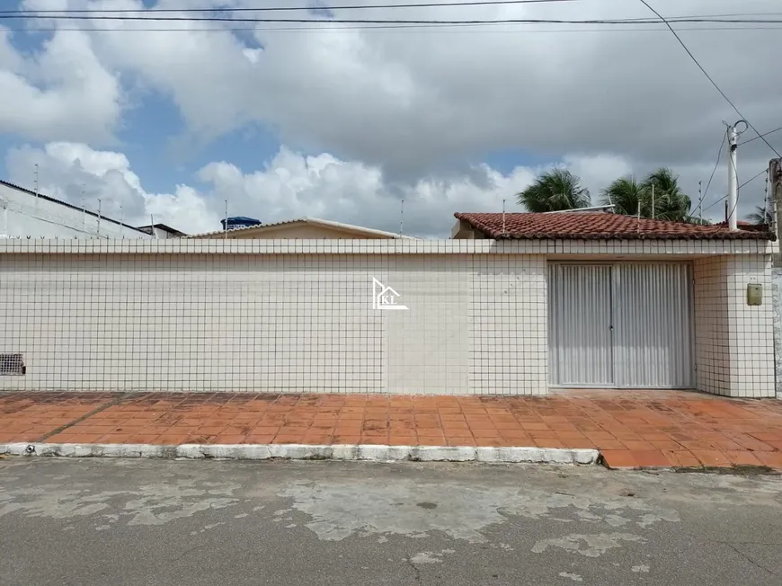 Foto 1 de Casa com 3 Quartos à venda, 240m² em Pitimbu, Natal