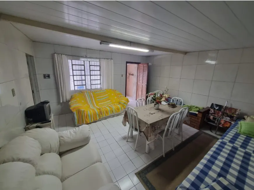 Foto 1 de Casa com 1 Quarto à venda, 80m² em Praia de Fora, Palhoça