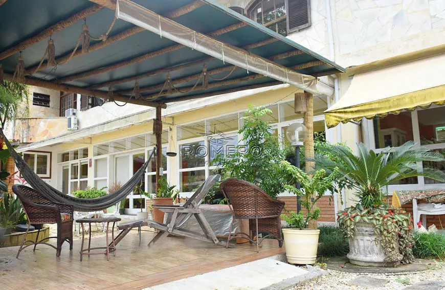 Foto 1 de Casa com 9 Quartos à venda, 376m² em Jardim Samambaia, Ubatuba