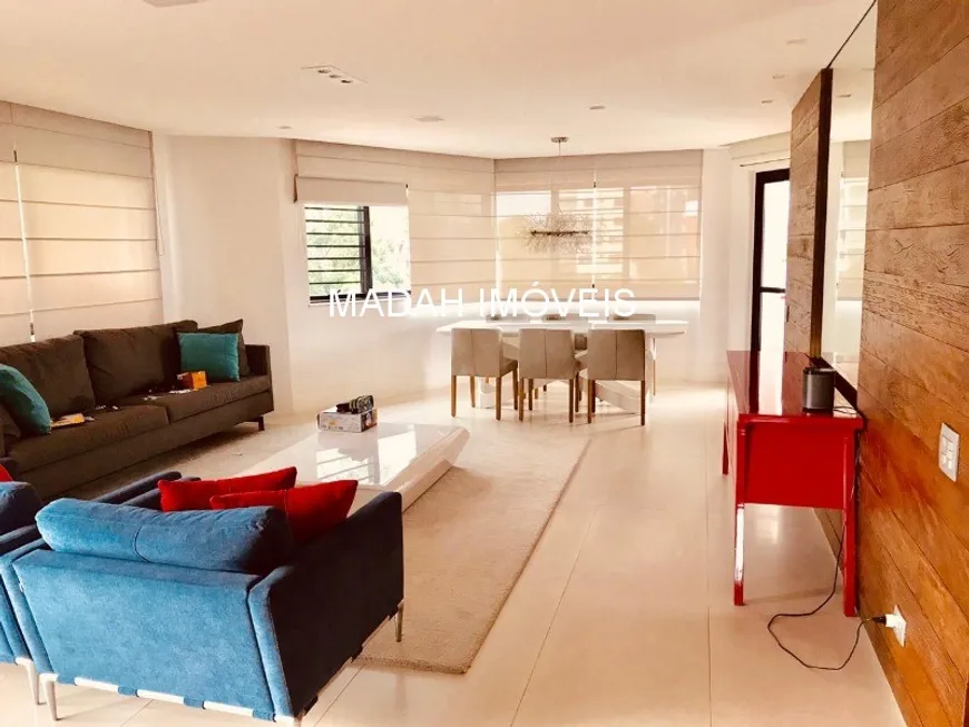 Foto 1 de Apartamento com 3 Quartos à venda, 204m² em Vila Madalena, São Paulo