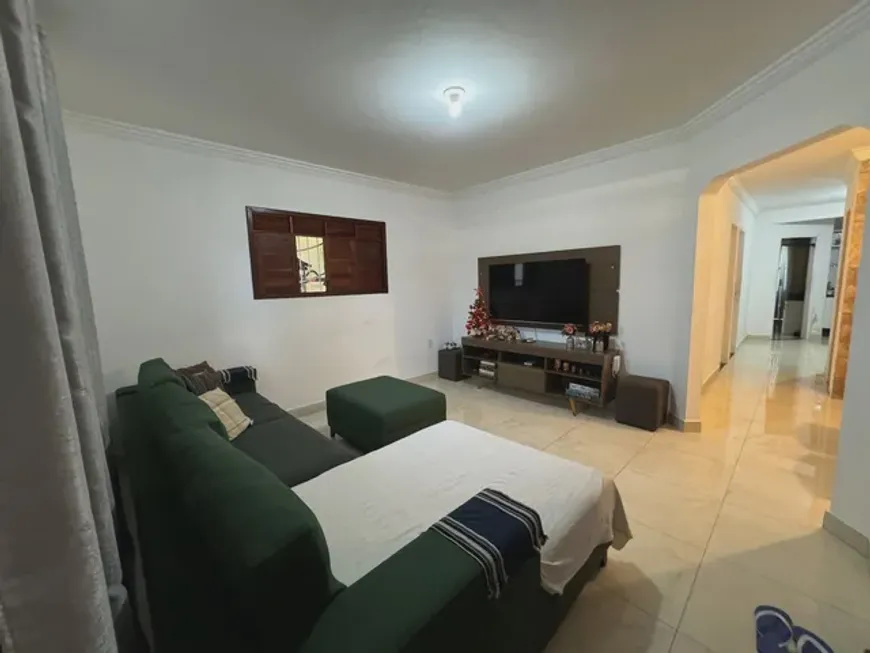 Foto 1 de Casa com 2 Quartos à venda, 55m² em Brotas, Salvador