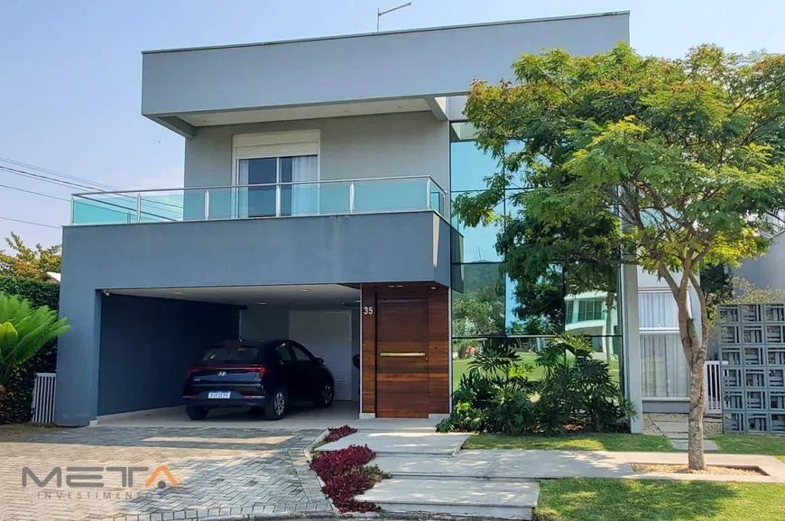 Foto 1 de Casa de Condomínio com 3 Quartos à venda, 237m² em Barra, Balneário Camboriú