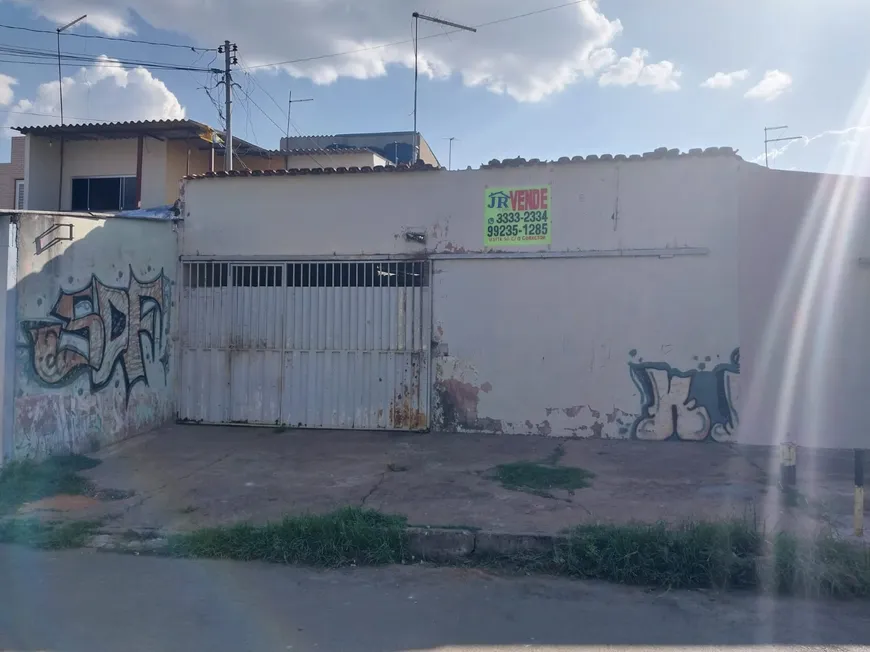 Foto 1 de Casa com 2 Quartos à venda, 150m² em Recanto das Emas, Brasília