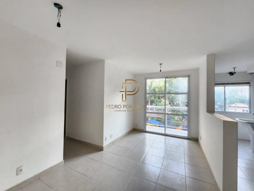Foto 1 de Apartamento com 2 Quartos à venda, 55m² em Jacarepaguá, Rio de Janeiro
