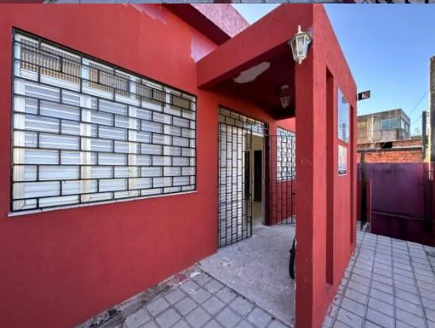 Foto 1 de Casa com 2 Quartos à venda, 315m² em , Simões Filho