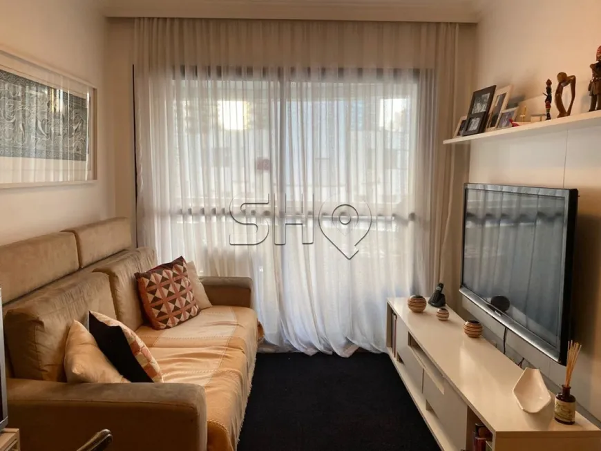 Foto 1 de Apartamento com 3 Quartos à venda, 75m² em Morumbi, São Paulo
