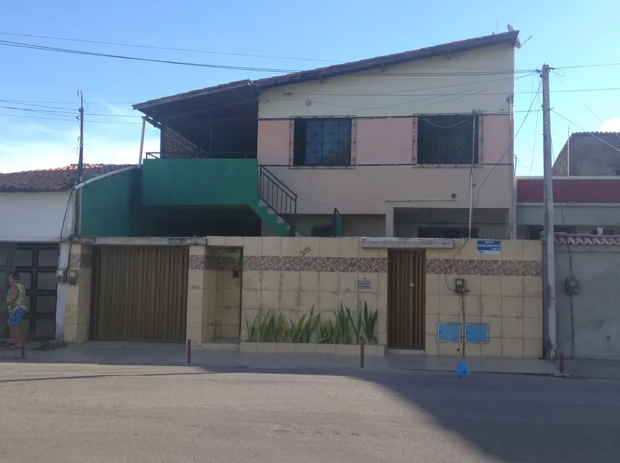 Foto 1 de Sobrado com 6 Quartos à venda, 250m² em Vila Velha, Fortaleza