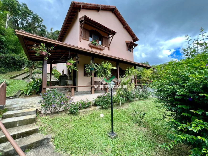 Foto 1 de Casa com 4 Quartos à venda, 188m² em Posse, Teresópolis