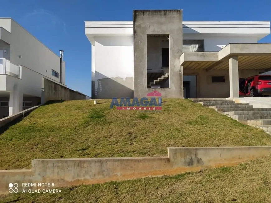 Foto 1 de Casa de Condomínio com 3 Quartos à venda, 400m² em Da Cerejeira, Jacareí