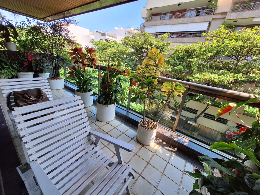 Foto 1 de Apartamento com 3 Quartos à venda, 250m² em Ipanema, Rio de Janeiro