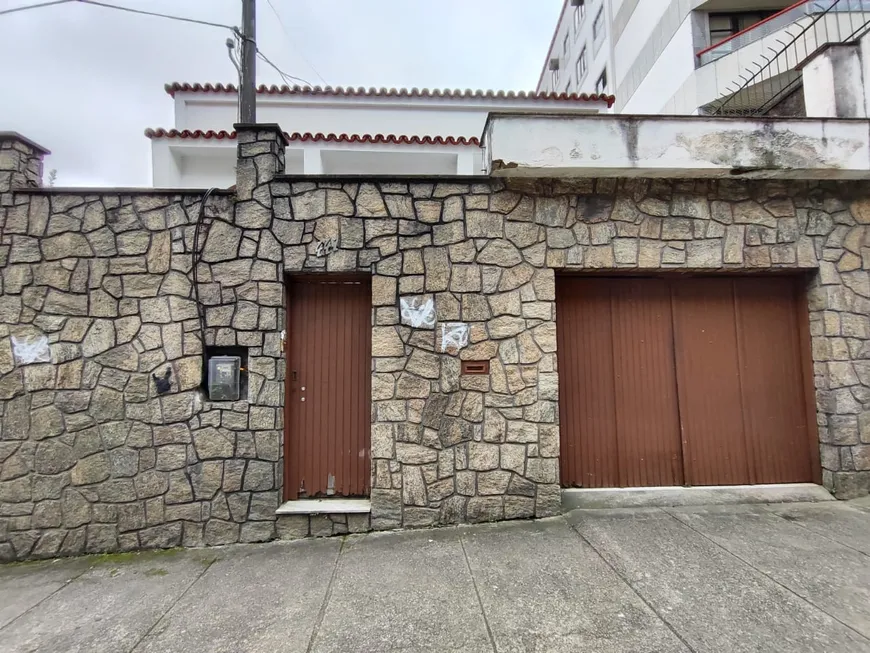 Foto 1 de Imóvel Comercial com 4 Quartos para alugar, 130m² em Varzea, Teresópolis