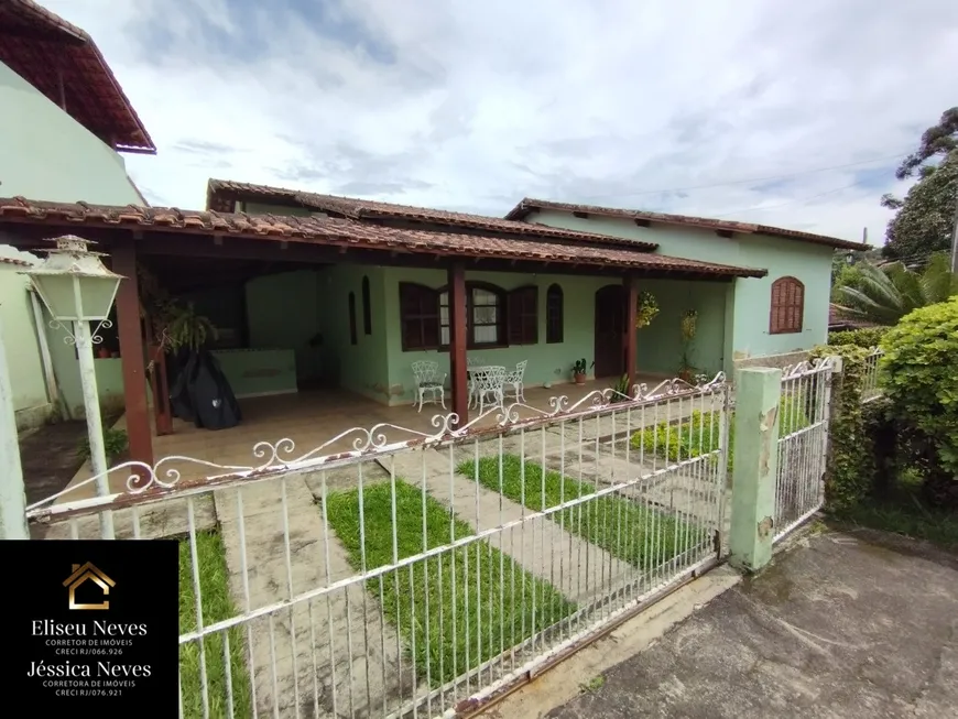 Foto 1 de Casa com 3 Quartos à venda, 269m² em VILA SUISSA, Miguel Pereira