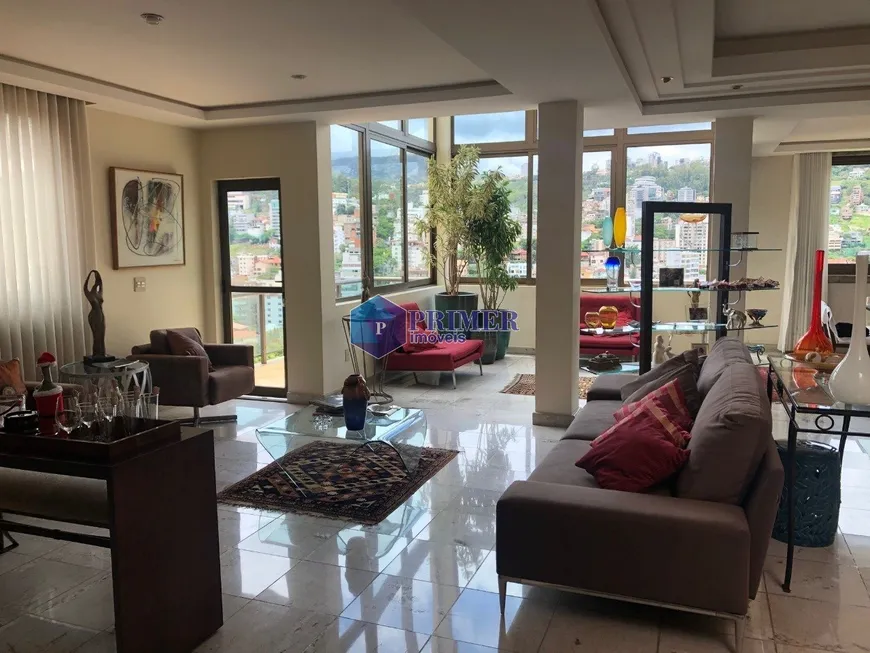 Foto 1 de Casa com 4 Quartos à venda, 619m² em São Bento, Belo Horizonte