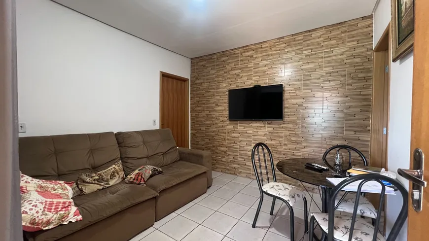 Foto 1 de Casa com 4 Quartos à venda, 160m² em Residencial Village Garavelo, Aparecida de Goiânia