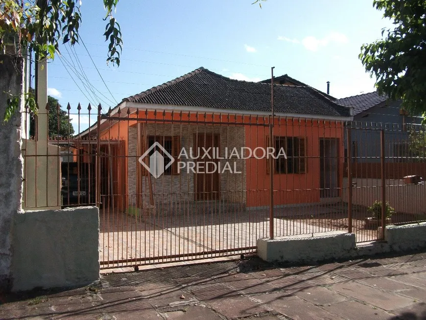 Foto 1 de Casa com 3 Quartos à venda, 327m² em Passo das Pedras, Porto Alegre